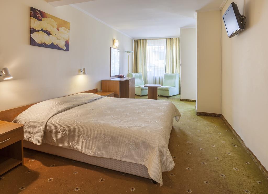 בורגאס Family Hotel Central חדר תמונה
